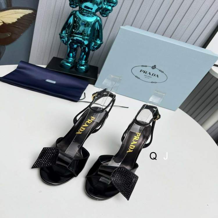 Picture of Prada Shoes _SKUPradasz35-40919195.5CMJ0207